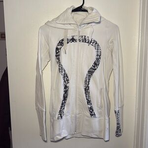 lululemon zip up with collar & hood